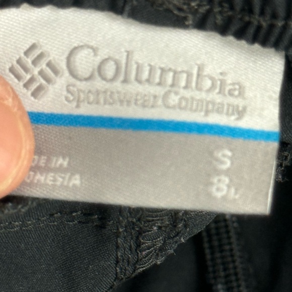 Columbia shorts size small - Picture 3 of 3
